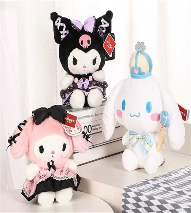 М’яка іграшка M 18174 (35) герой, середня висота в сидячому положенні 37 см