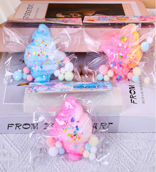 Гра антистрес C 71217 (24) ЦІНА ЗА 14 ШТУК В БЛОЦІ, “Круасан”, м’які кульки, блискітки, в коробці