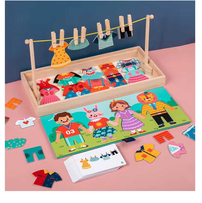 Логічна гра C 73232 (36) картки із завданнями, дерев’яна, прищіпки, елементи у вигляді одягу, в коробці