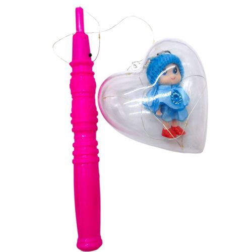 Світяшка "Сердце з лялькою-брелоком" (БЛАКИТНА) на паличці